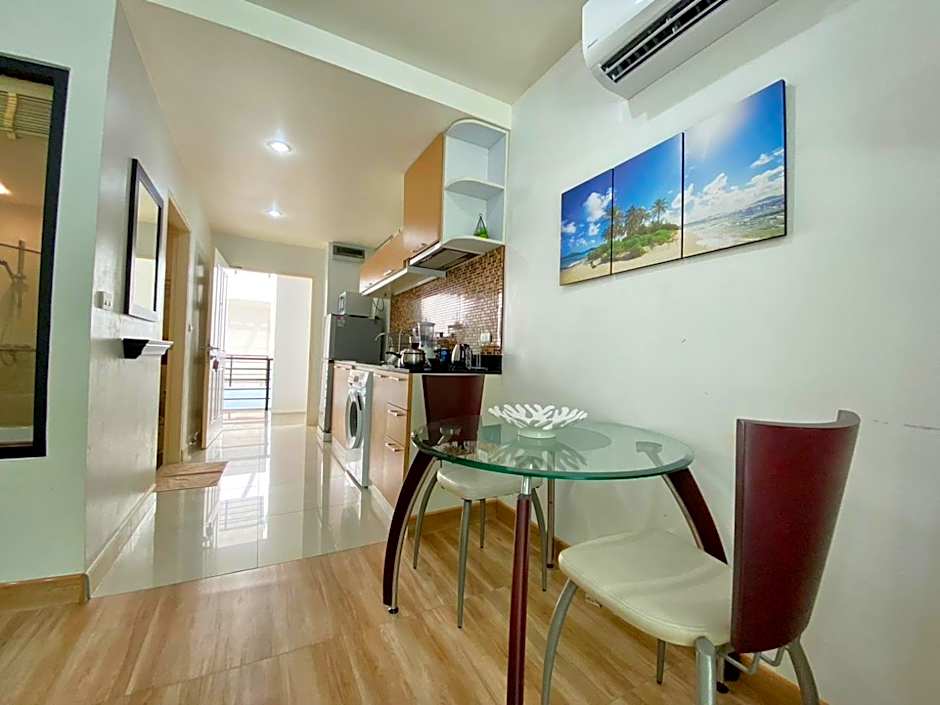 Patong - The Unity Seaview & Mountain Residence