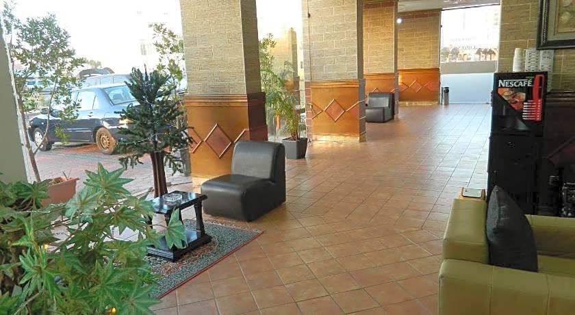 Arinza Tower Quality Suites