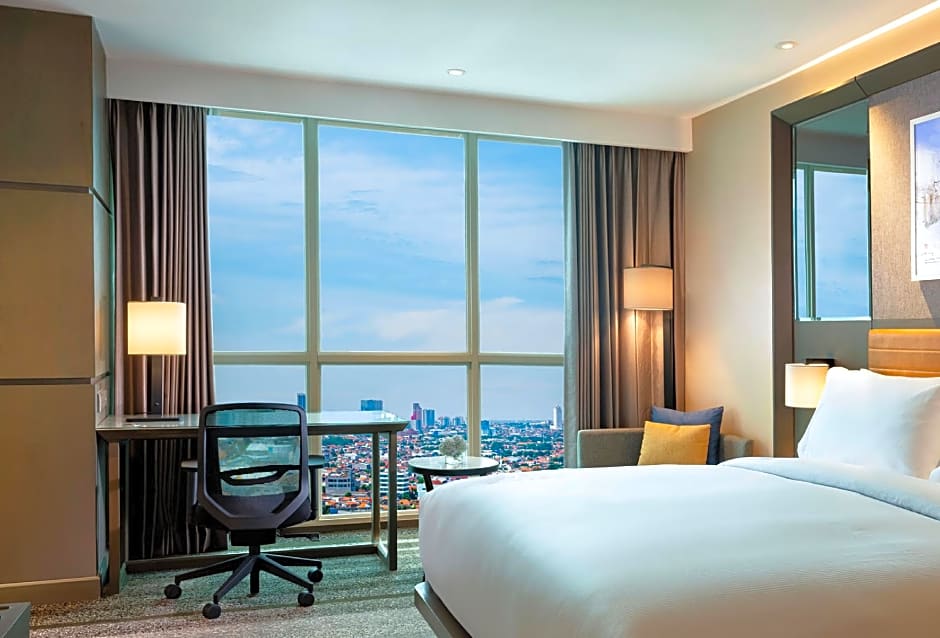 DoubleTree by Hilton Surabaya