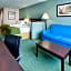 Holiday Inn Express & Suites Smithfield - Providence