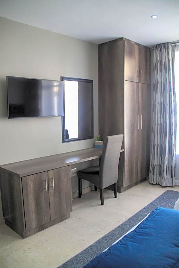 The Cato Suites Hotel