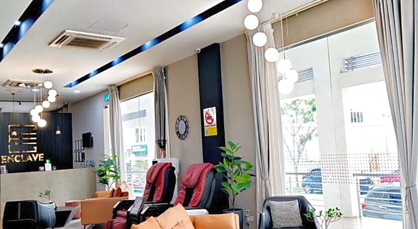 Enclave Business Hotel