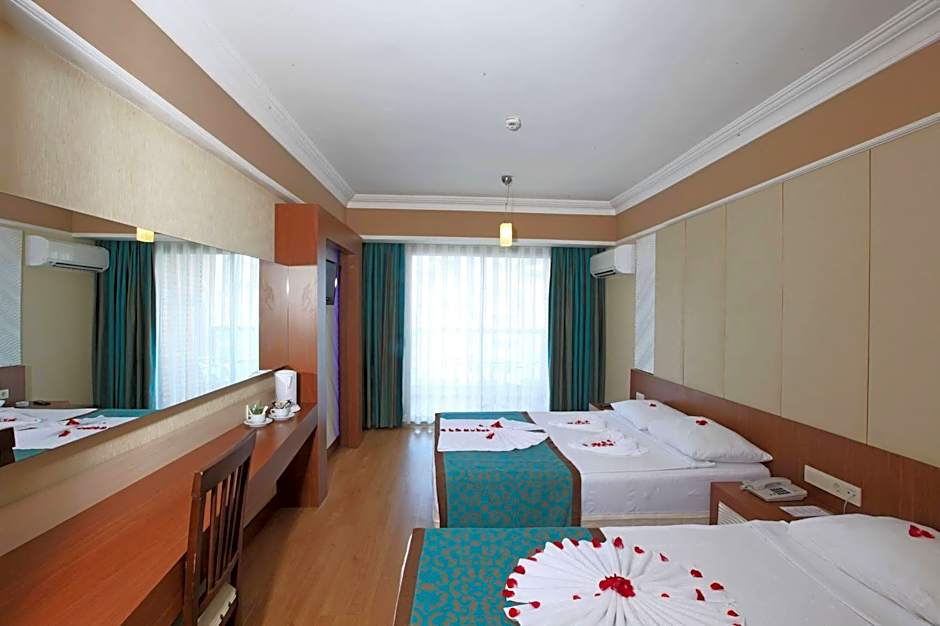 Tac Premier Hotel & Spa