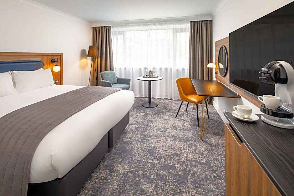 Crowne Plaza Manchester Airport By IHG