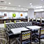 La Quinta Inn & Suites by Wyndham Kennesaw