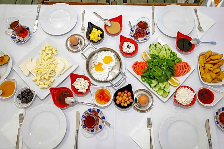 Teos Ormanci Tatil Koyu