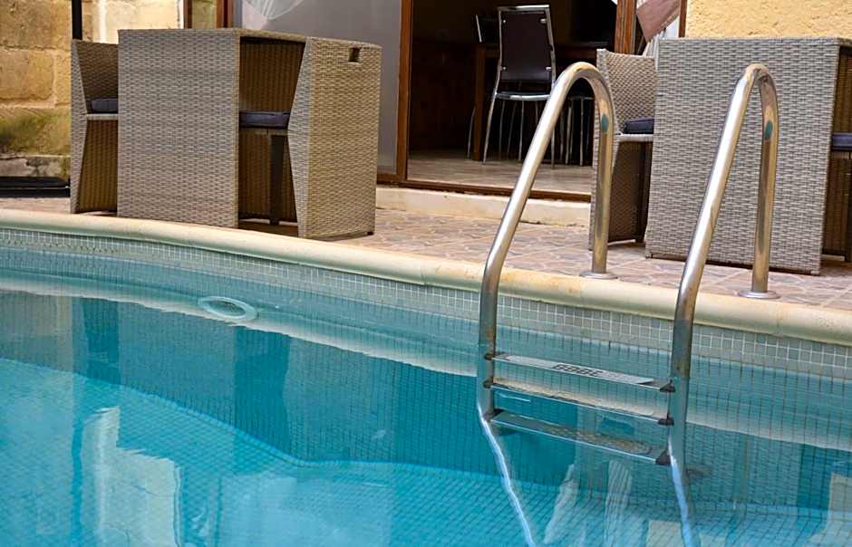 San Pawl B&b farmhouse- KORTOLL