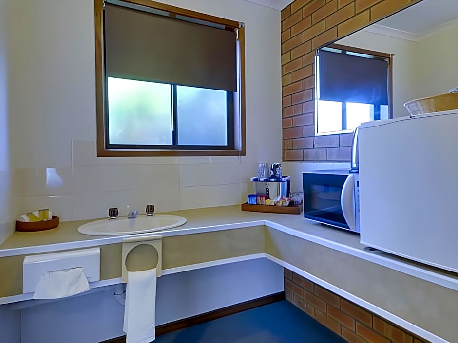 Always Welcome Motel