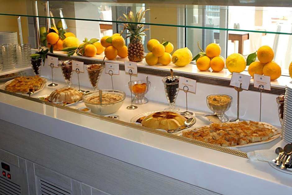 Hydrele Beach Hotel & Village