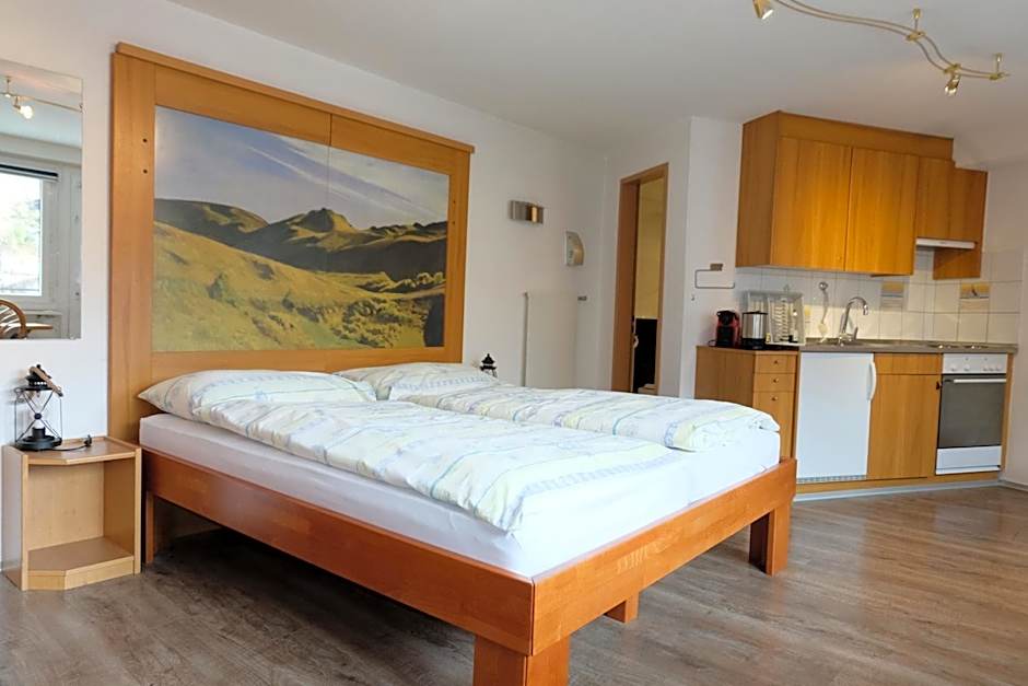 Artist Apartments & Hotel Garni