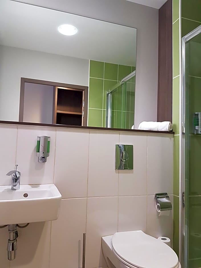 The Originals City, L'Haut' Aile, Coquelles-Calais Tunnel s/Manche L'HAUTAILE