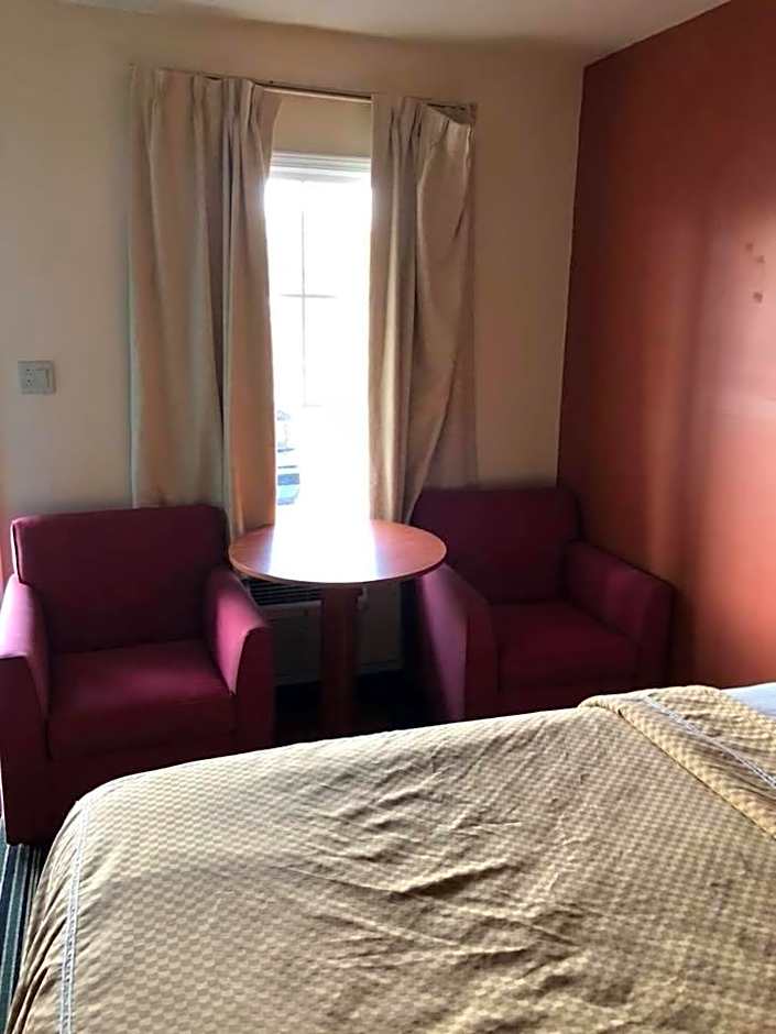 Scottish Inn and Suites Perry