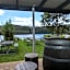 Tullah Lakeside Lodge