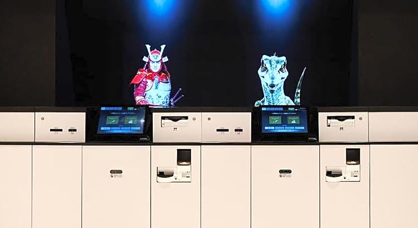 Henn na Hotel Komatsu Ekimae