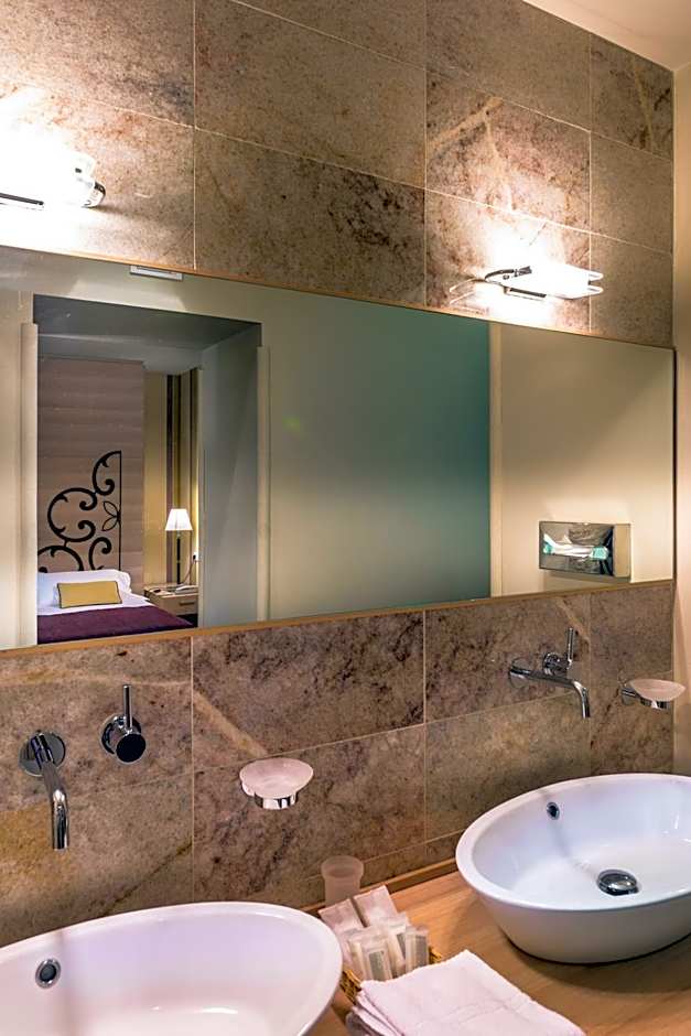 El Homs Palace Hotel