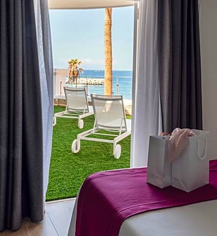 Two-Bedroom Premium Apartment (4 Adults)