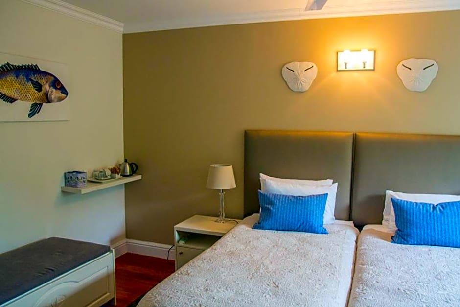 Milkwood Manor on Sea