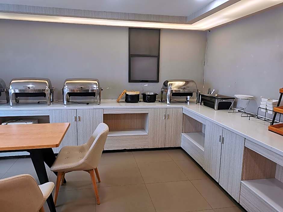 Hanting Hotel Shenzhen Baoan Xixiang Passenger Terminal