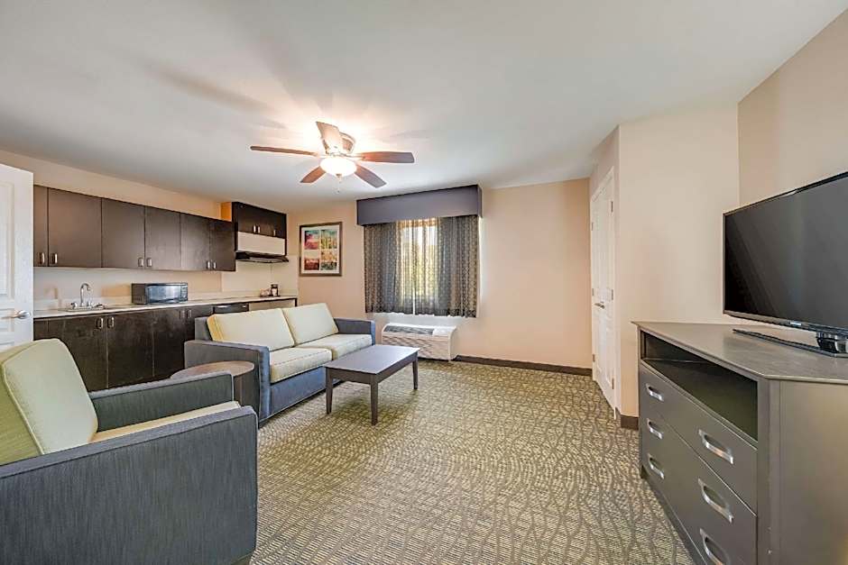 Quality Inn & Suites