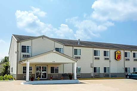 Super 8 by Wyndham Sweet Springs