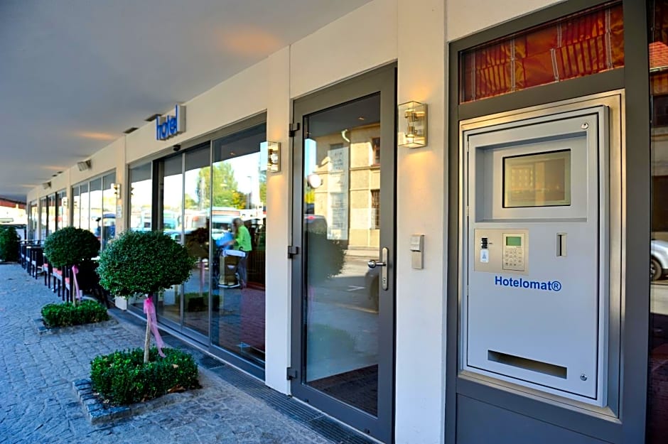 Hotel Vis à vis