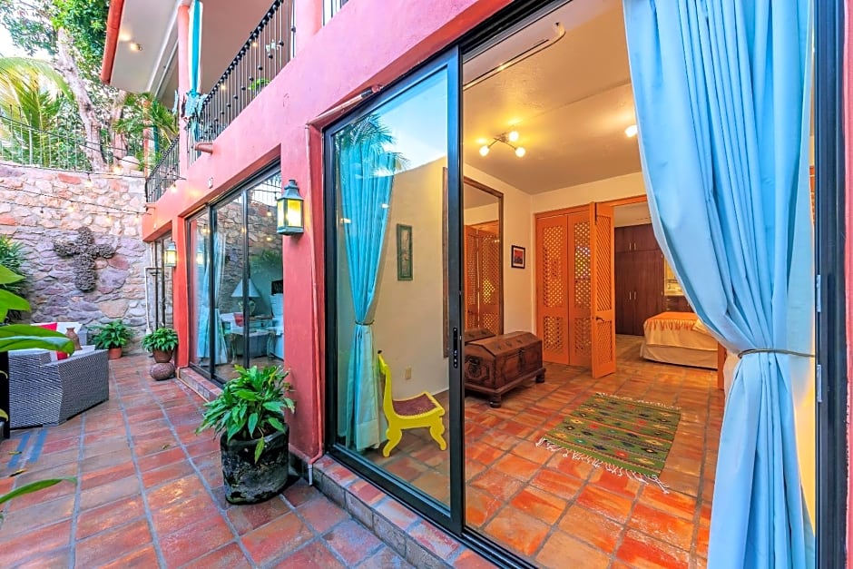 Villa Lola - Adults Only