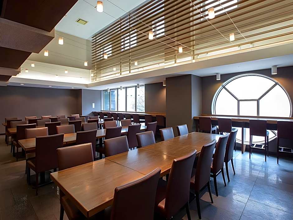 Apa Villa Hotel Sendaieki-Itsutsubashi