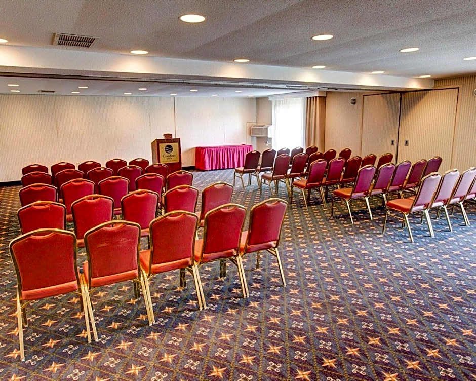 Comfort Inn Conference Center Pgh Penn Hills