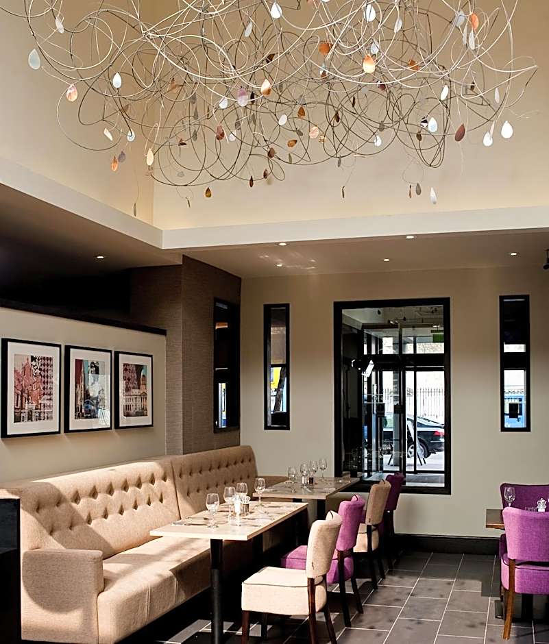 Leonardo Hotel Dublin Christchurch - Formerly Jurys Inn