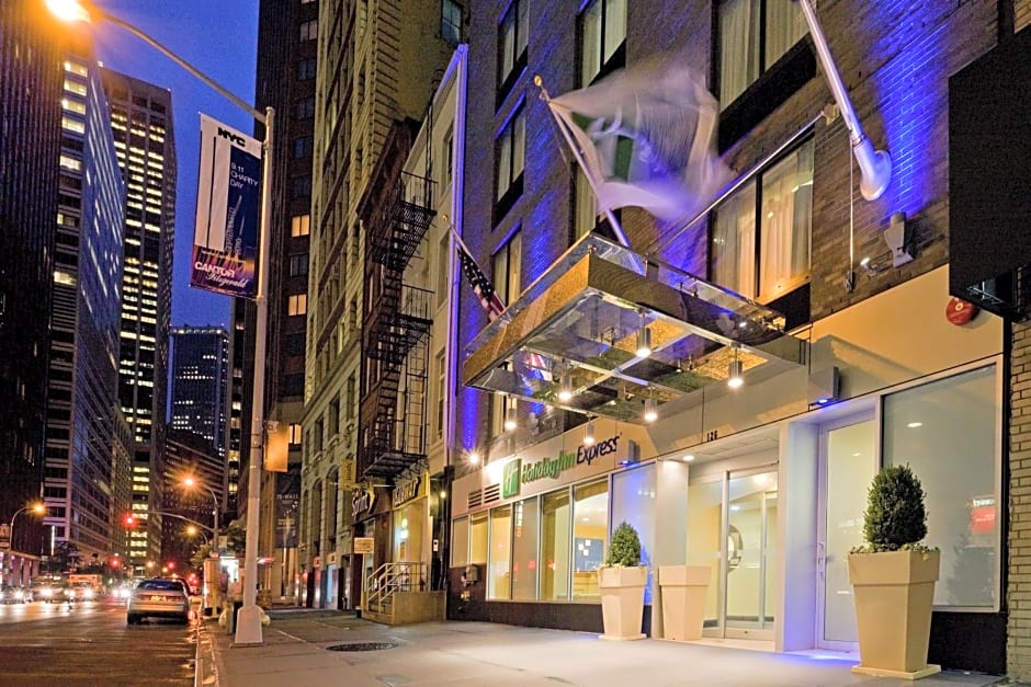 Holiday Inn Express New York City-Wall Street, an IHG Hotel