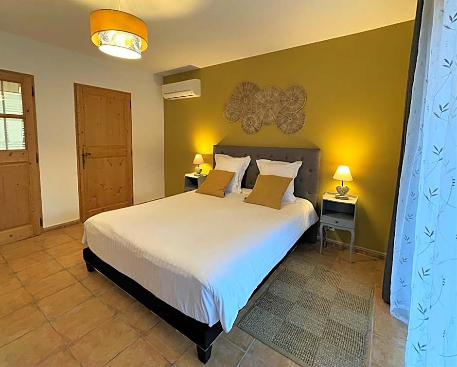 Le Mas Carré Séguret