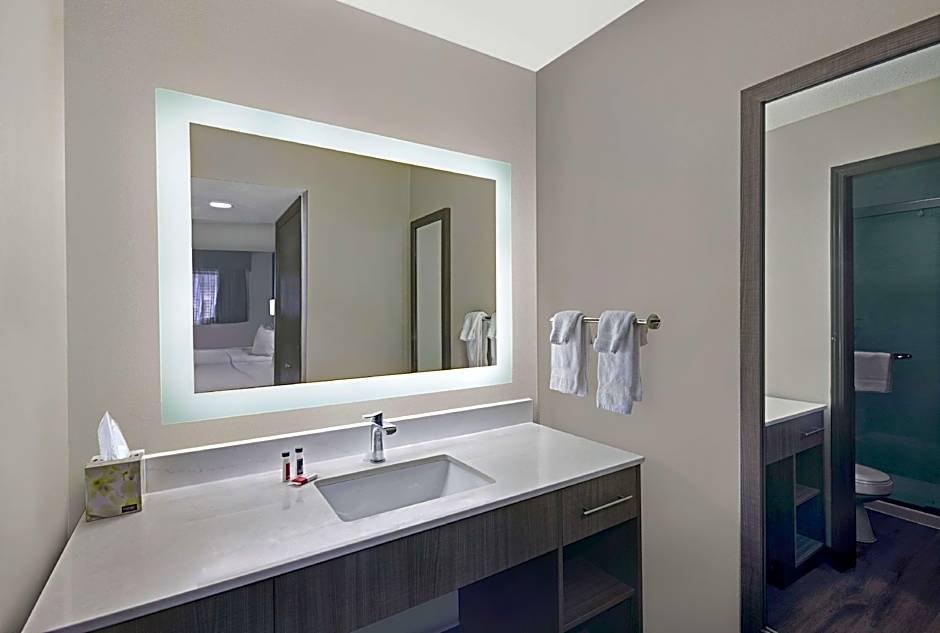 Best Western Fishkill Inn & Suites