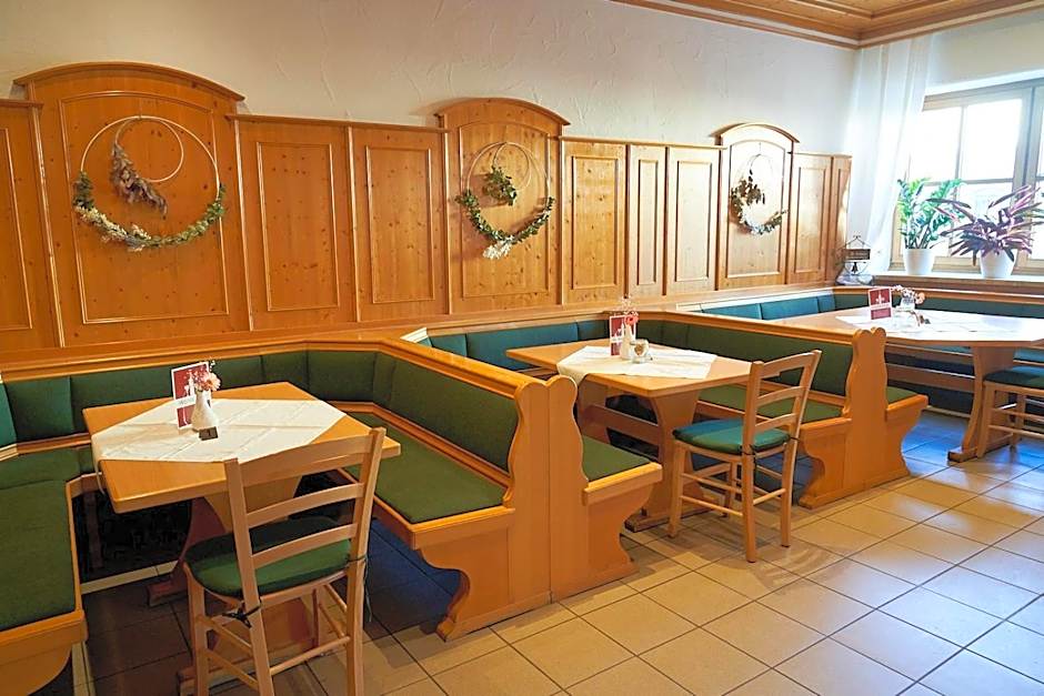 Hotel & Gasthof zur Post
