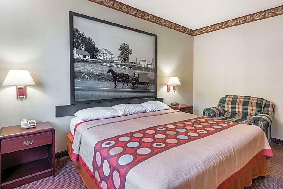 Super 8 by Wyndham Harrisburg Hershey North