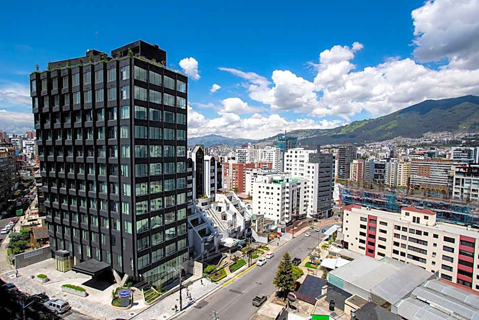 Hampton by Hilton Quito La Carolina Park