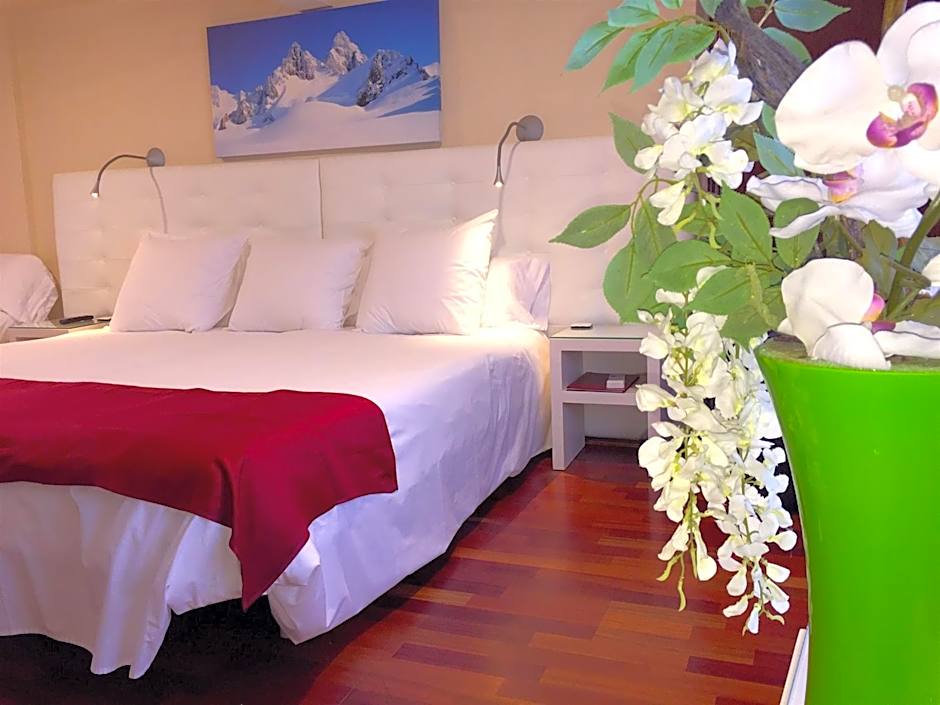 Hotel Del Lago