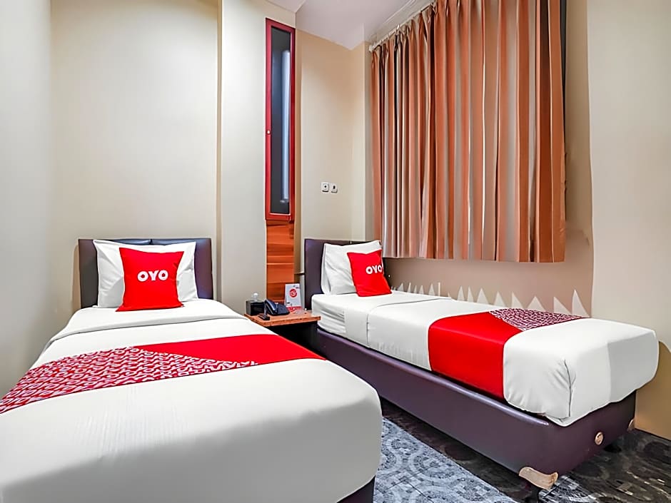 Hotel Salon Fora & Longhill Cafe Fora