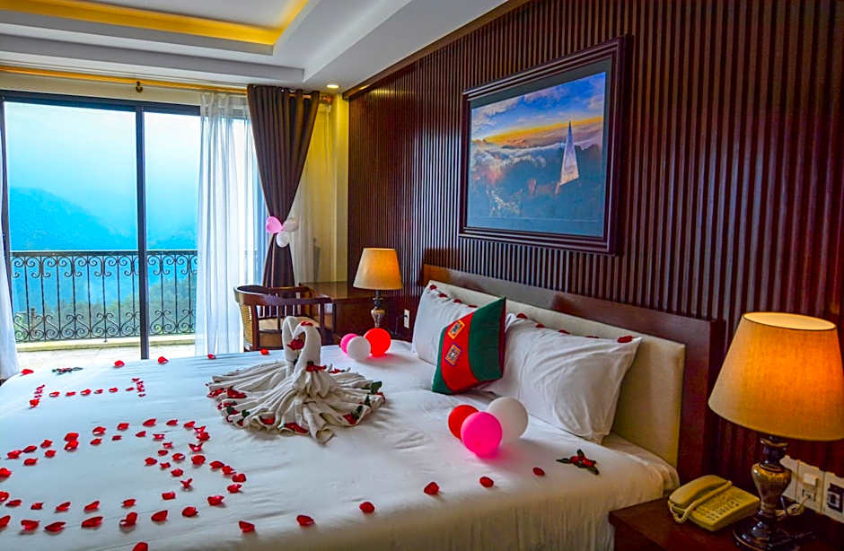The View Sapa Hotel