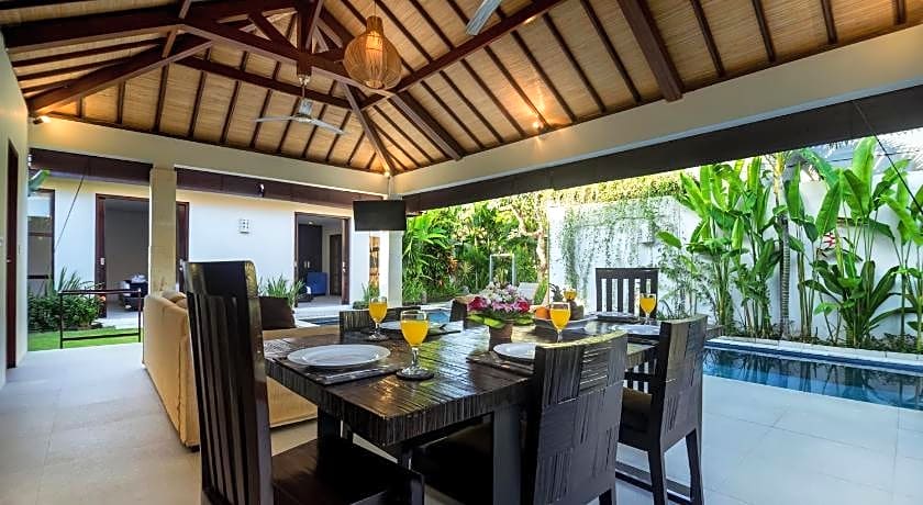 Arama Riverside Villas