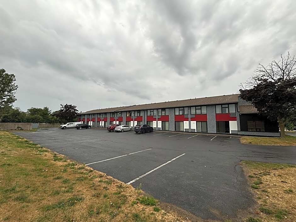 Ramada by Wyndham Kingston