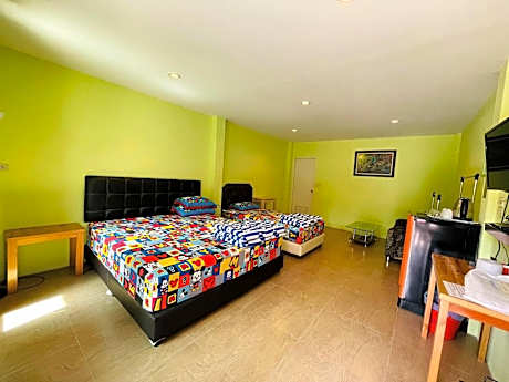 Triple Room
