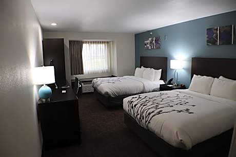 2 Queen Beds, Nonsmoking, Accessible