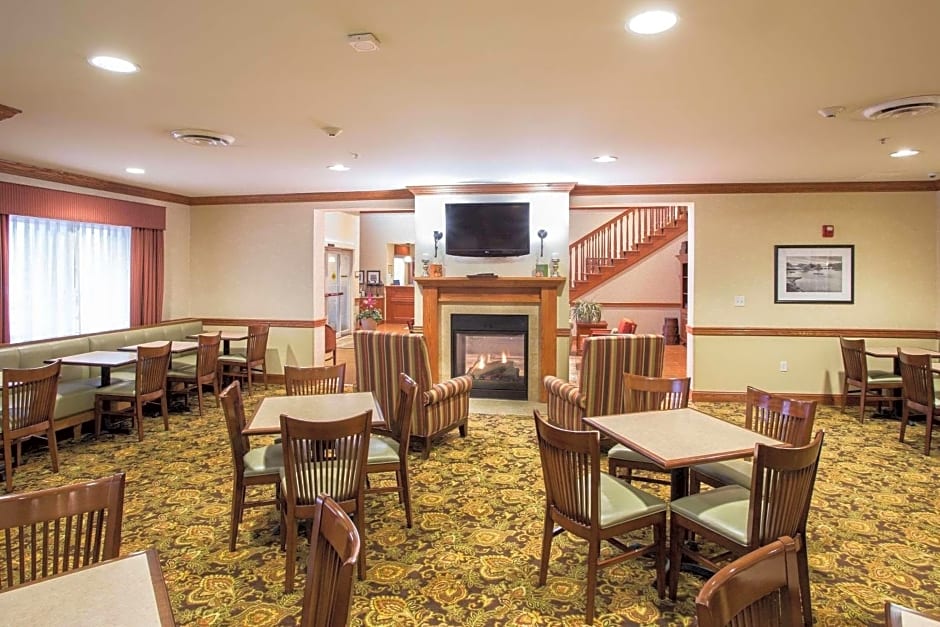 Country Inn & Suites by Radisson, Buffalo South I-90, NY