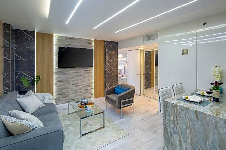 Executive Hotel Suite Downtown Free Parking