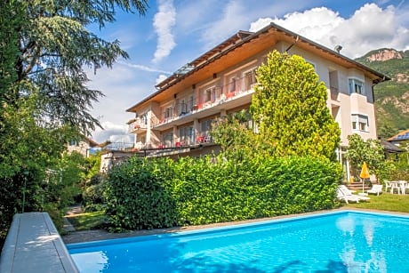 Hotel Weingarten