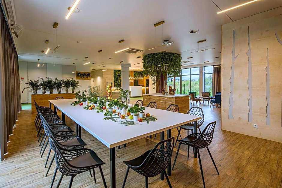 Bloom Hotel Airport Okęcie