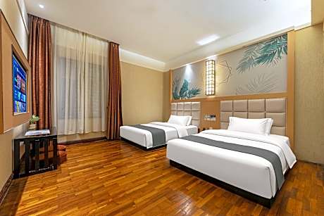Deluxe Twin Bed