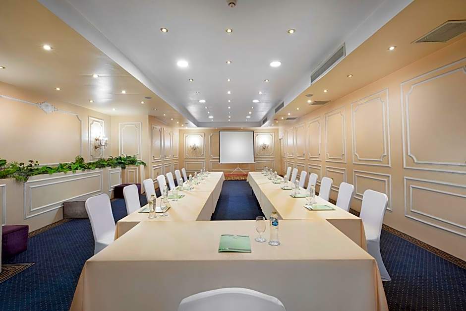 Holidays Express Hotel Cairo