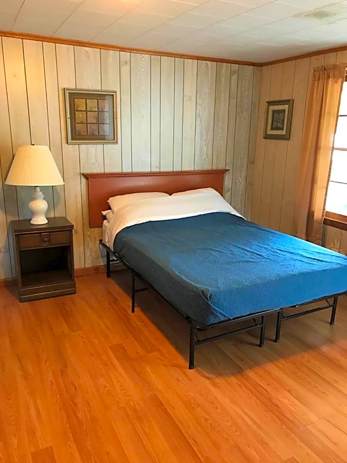 Hillside Motel