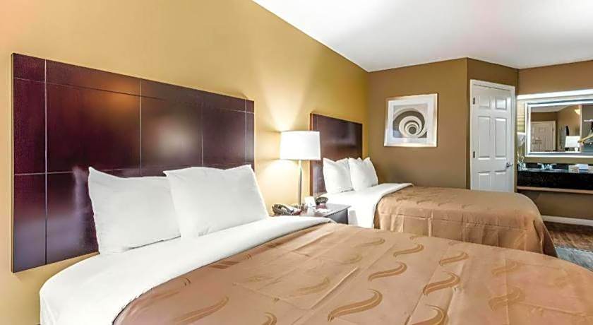 Quality Inn Bessemer I-20 exit 108